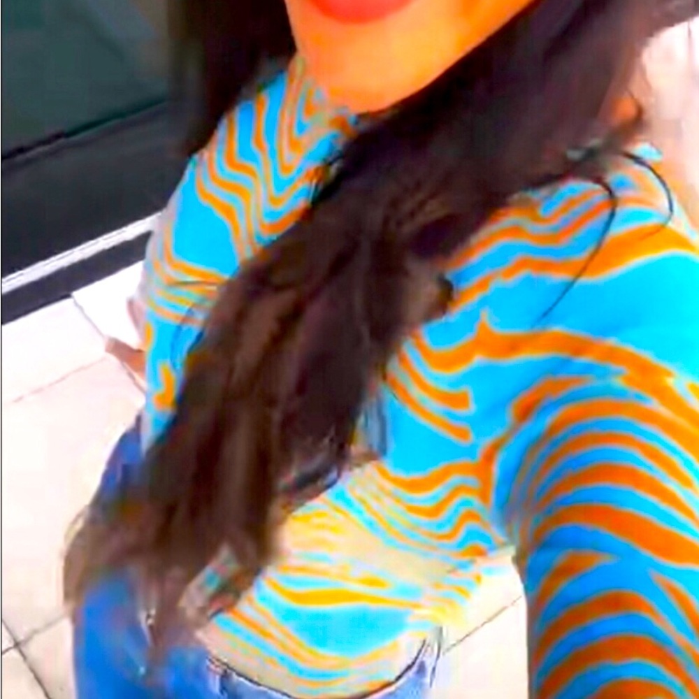 Maise Wilen Bodysuit 💙🧡